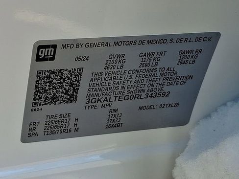 Used 2024 GMC Terrain SLE image 31