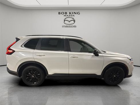 Used 2023 Honda CR-V Sport image 6