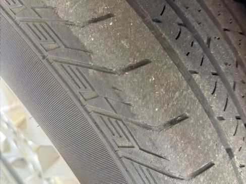 Used 2020 Chevrolet Blazer LT image 17