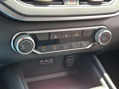 Certified 2020 Nissan Altima 2.5 S FWD image 16