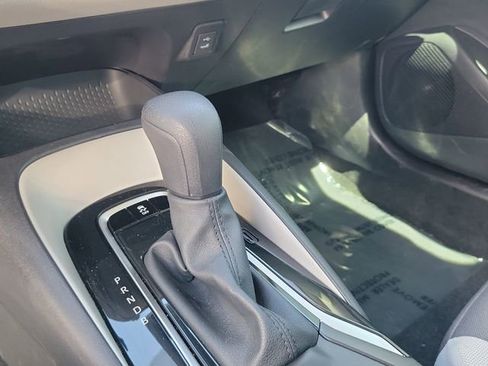 Used 2025 Toyota Corolla LE image 15