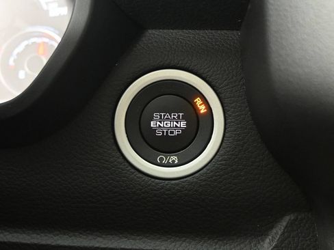Used 2019 RAM 1500 Big Horn AWD/4WD image 30