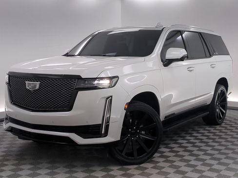 Used 2023 Cadillac Escalade Premium Luxury w/ LPO, Radiant Package image 1