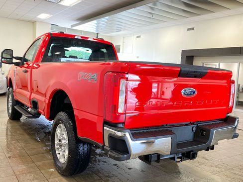 New 2026 Ford F250 XLT w/ FX4 Off-Road Package AWD/4WD image 5