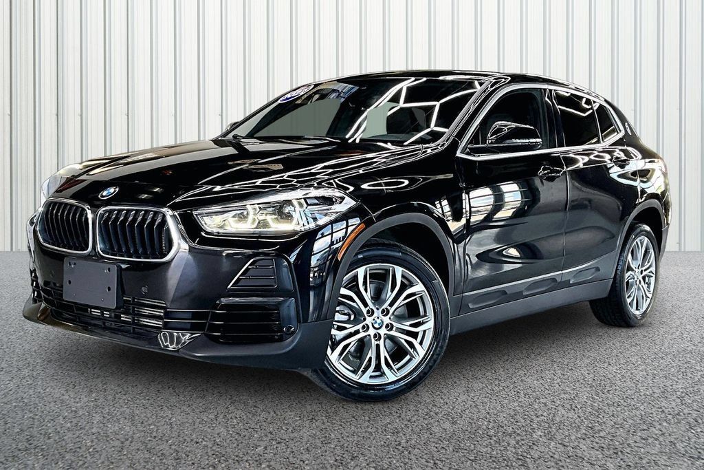 Used 2022 BMW X2 xDrive28i w/ Convenience Package AWD/4WD image 3
