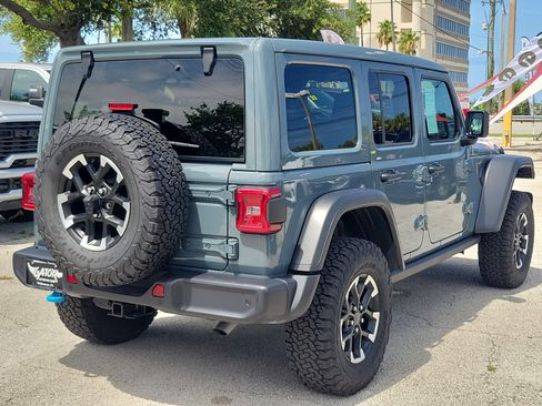 Used 2025 Jeep Wrangler Unlimited Rubicon 4xe w/ Safety Group AWD/4WD image 4
