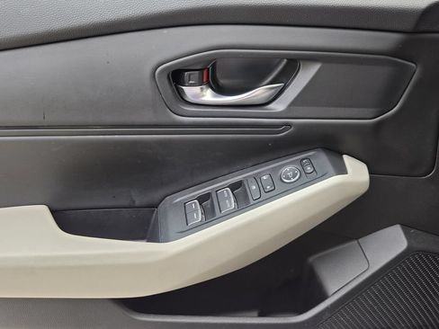 Certified 2024 Honda Accord EX image 26