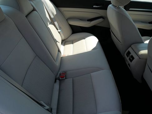 Used 2020 Nissan Altima 2.5 SV FWD image 30