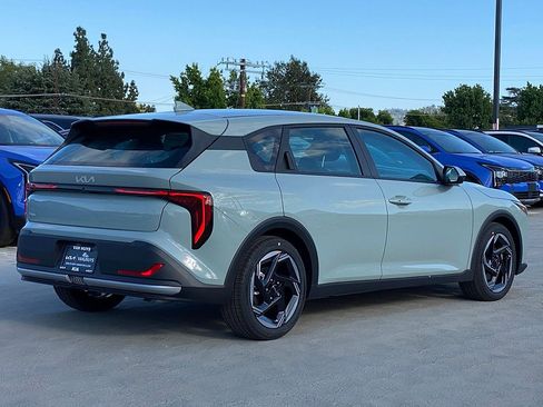 New 2026 Kia K4 EX FWD image 3