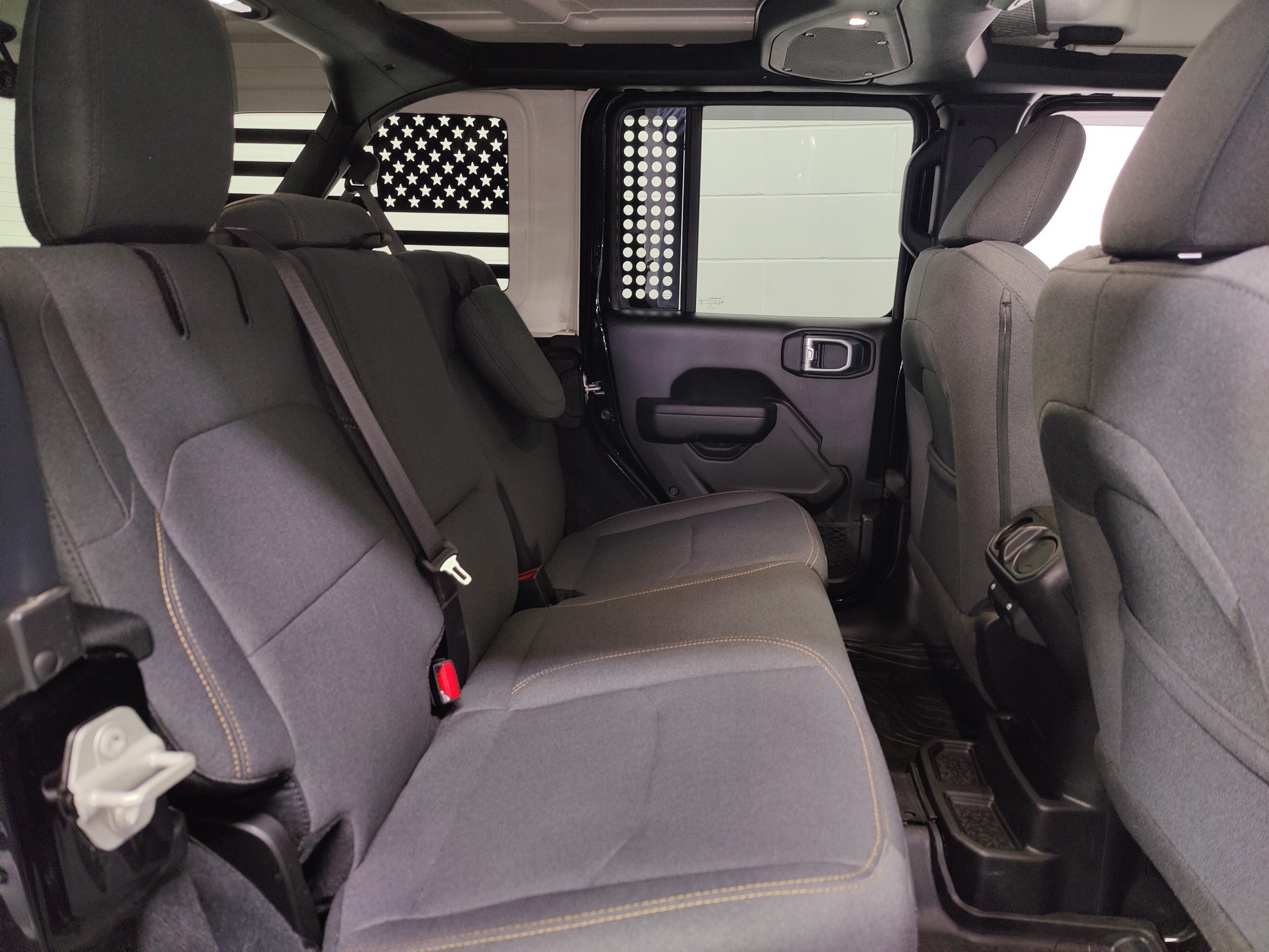 Used 2024 Jeep Wrangler Unlimited AWD/4WD image 15
