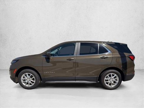 Used 2023 Chevrolet Equinox LT AWD/4WD image 7