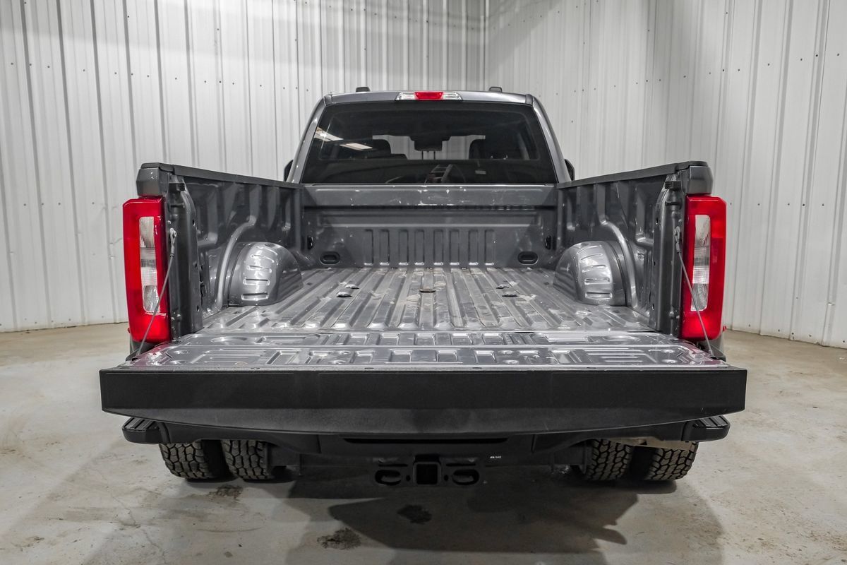 Used 2025 Ford F350 XL AWD/4WD image 57
