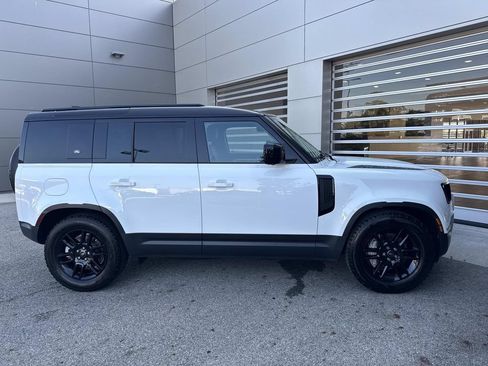 Certified 2024 Land Rover Defender 110 S AWD/4WD image 8