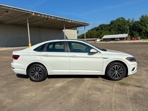 Used 2019 Volkswagen Jetta SEL FWD image 10