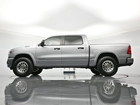 Used 2025 RAM 1500 Big Horn AWD/4WD image 42