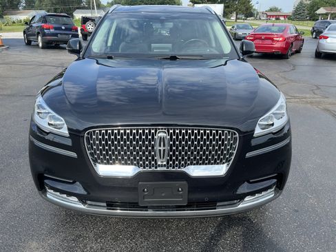 Used 2020 Lincoln Aviator Reserve w/ Equipment Group 202A AWD/4WD image 2