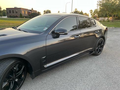Used 2020 Kia Stinger GT-Line image 8
