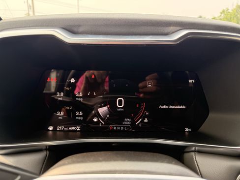 New 2026 GMC Canyon Elevation w/ Convenience Package image 14