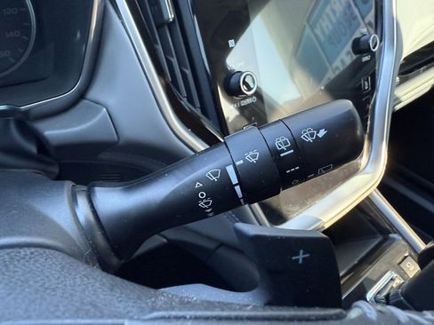 Used 2021 Subaru Outback Onyx Edition XT image 22