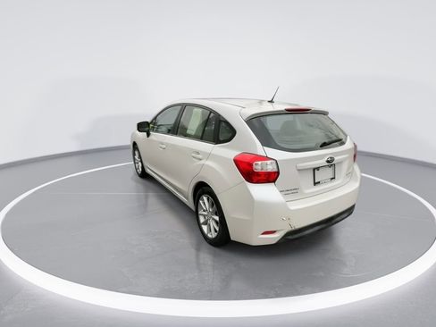 Used 2013 Subaru Impreza 2.0i Premium image 14
