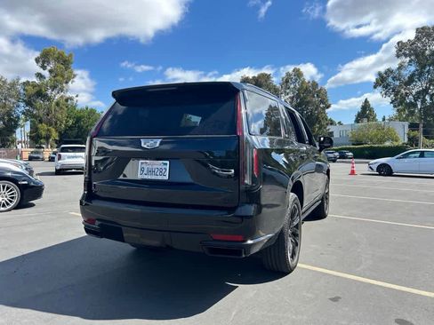 Used 2023 Cadillac Escalade Sport Platinum w/ LPO, ONYX Package RWD image 3