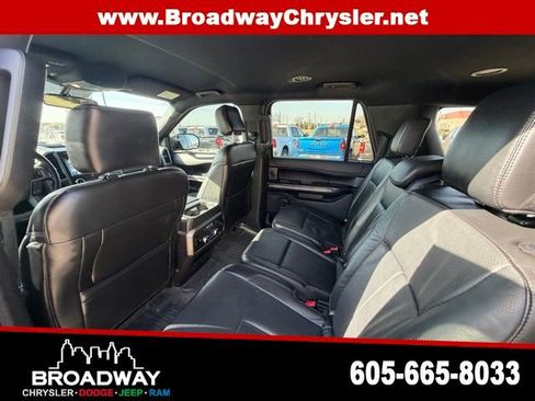 Used 2018 Ford Expedition Max XLT w/ Equipment Group 202A image 14