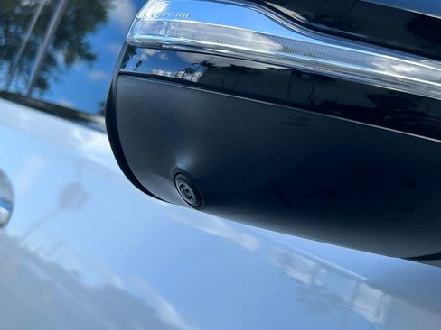 Used 2024 Mercedes-Benz GLS 580 GLS 580 w/ Warmth & Comfort Package image 37