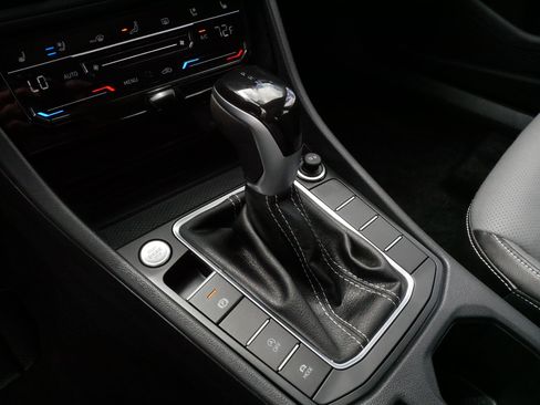 Certified 2026 Volkswagen Jetta SEL FWD image 24