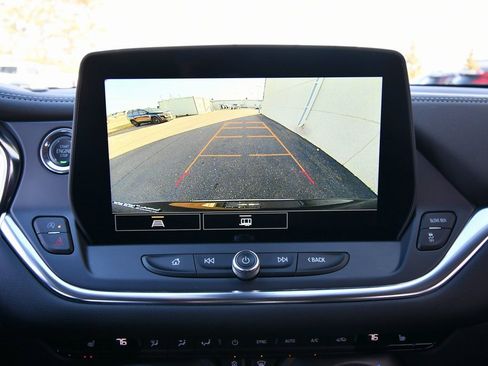 Certified 2024 Chevrolet Blazer LT w/ Convenience Package image 25