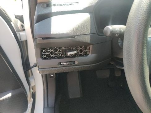Used 2025 Honda Accord SE image 28