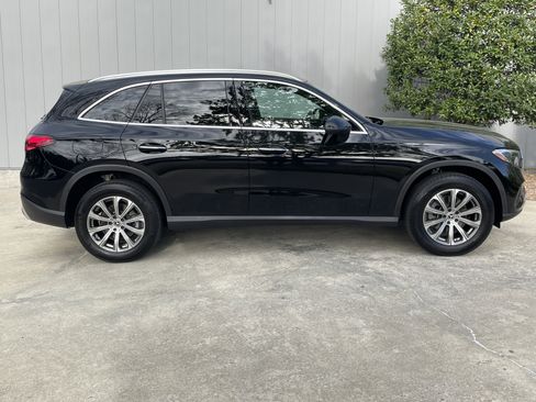 Certified 2025 Mercedes-Benz GLC 300 4MATIC w/ Driver Assistance Package image 5