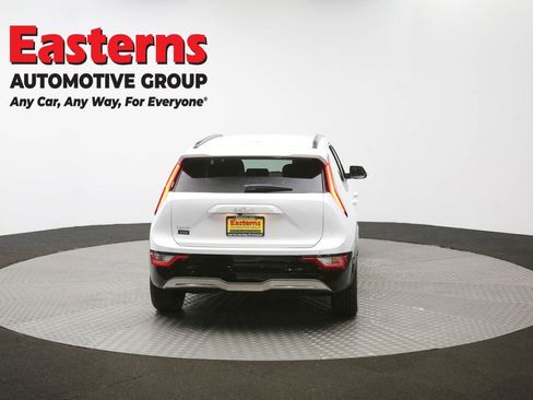 Used 2023 Kia Niro Wind w/ Wind Preserve Package image 35