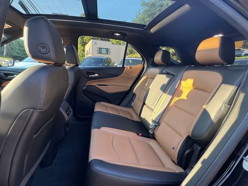 Used 2021 Chevrolet Equinox Premier image 13