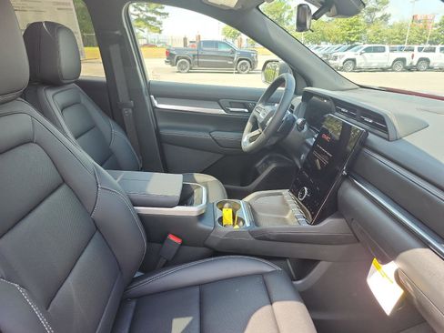 New 2026 GMC Terrain Elevation FWD image 6