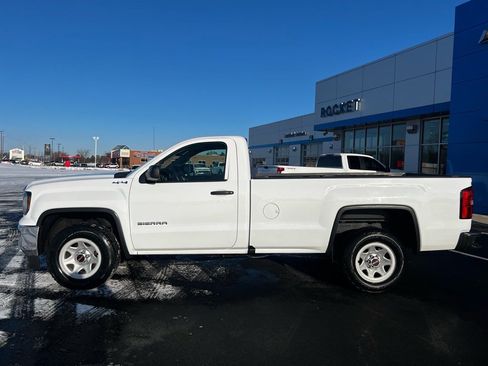 Used 2017 GMC Sierra 1500 4x4 Regular Cab image 10