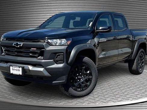 New 2026 Chevrolet Colorado Trail Boss AWD/4WD image 1