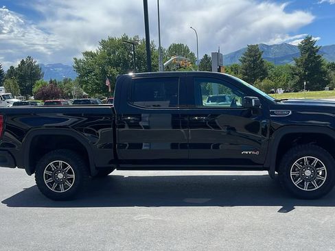 Used 2026 GMC Sierra 1500 AT4 AWD/4WD image 4