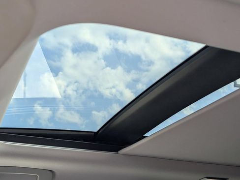 Used 2025 Mitsubishi Outlander SE FWD image 39