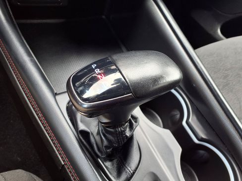 Used 2023 Dodge Durango GT RWD image 14