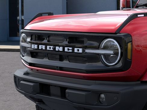 New 2026 Ford Bronco Outer Banks AWD/4WD image 19