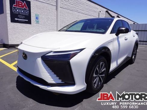 Used 2023 Lexus RZ 450e Premium w/ Technology Package AWD/4WD image 41