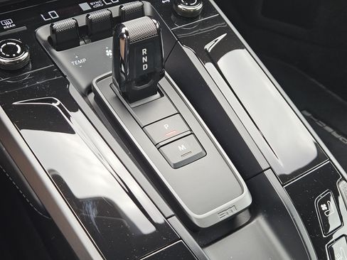 Certified 2026 Porsche 911 Carrera RWD image 20
