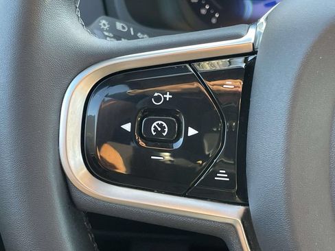 Used 2023 Volvo XC90 T8 Ultimate w/ Protection Package Premier AWD/4WD image 10