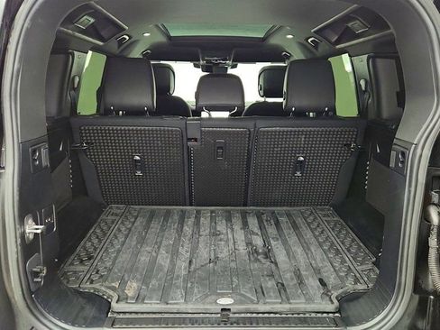 Used 2023 Land Rover Defender 110 X image 24