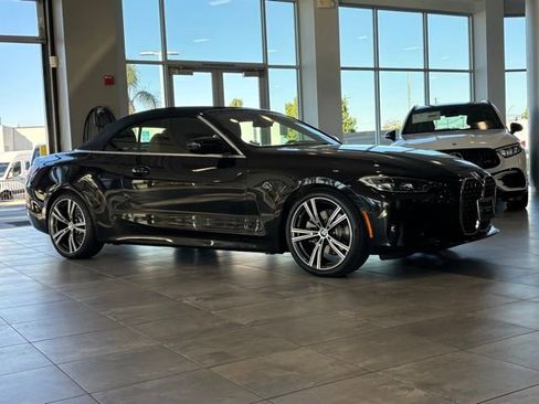 Used 2023 BMW 430i Convertible w/ Premium Package image 13