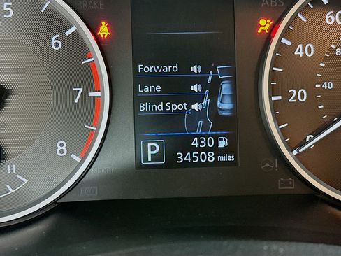 Used 2025 Nissan Sentra S image 19