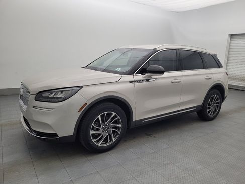 Used 2020 Lincoln Corsair FWD w/ Equipment Group 101A image 2