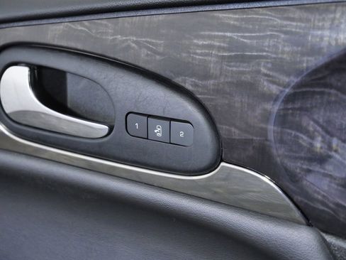 Used 2017 Buick Enclave Leather w/ Trailering Package FWD image 26