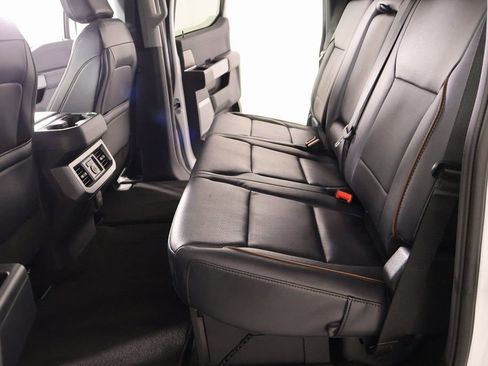 Used 2026 Ford F450 Lariat AWD/4WD image 13