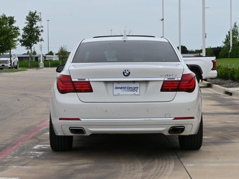 Used 2015 BMW 740Li RWD image 8
